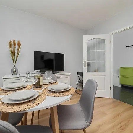 Peaceful Wroclaw Apartment For 4 Guests With Balcony By Noclegi Renters Exterior photo