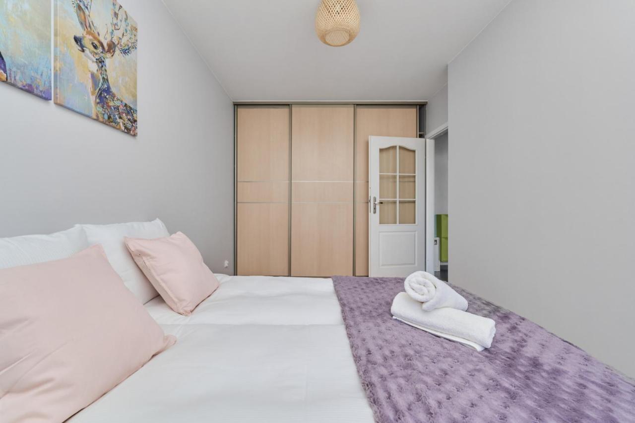 Apartment Peaceful For 4 Guests With Balcony By Renters Wroclaw
